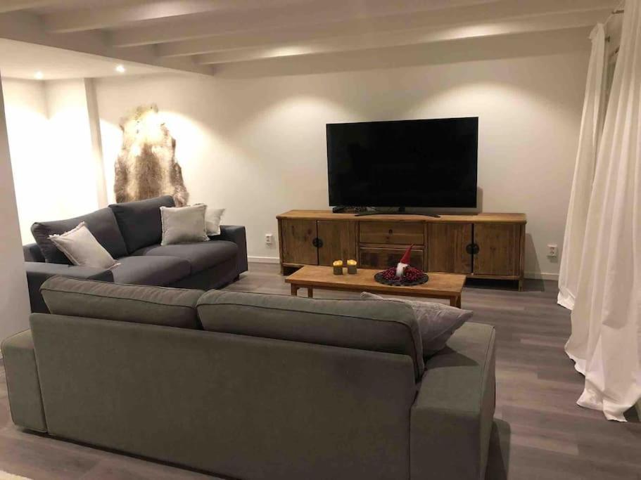 Апартаменти Stella Lapponia Two Floors 200 Sqm Рованіемі Екстер'єр фото